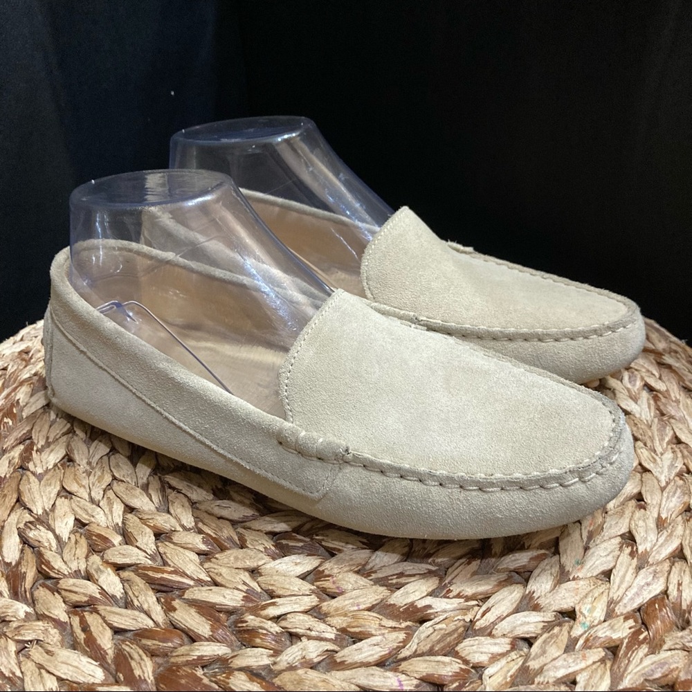 M gemi beige lofers suede slip on